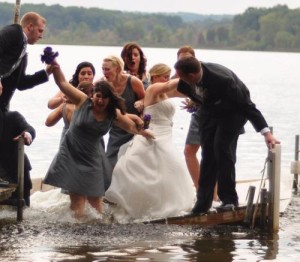 bridal-party-lake